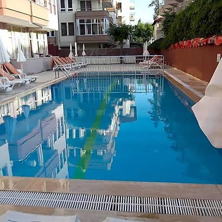 Maren Hotel